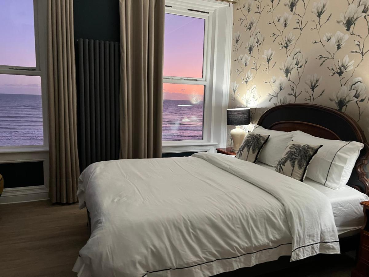 Astral Lodge Hastings Room photo